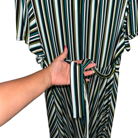 TORRID Midi Crepe Studio Knit Flutter Sleeve Dress Sz 3(3x) 22-24 NWT - Picture 9 of 15